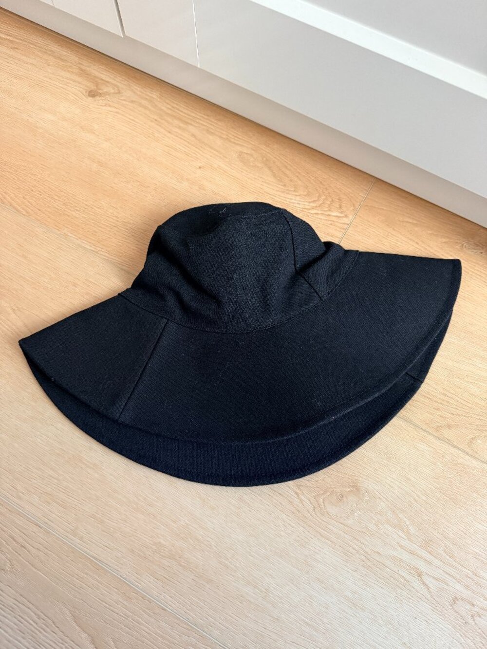 Jenni Kayne Cotton Canvas Sun Hat in Black, M/L